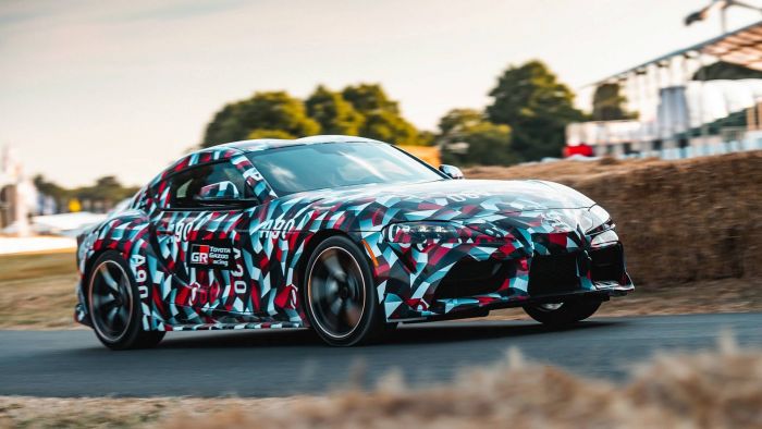 ⁣Supra goes Madrid - We drive for you the new Toyota Supra A90...