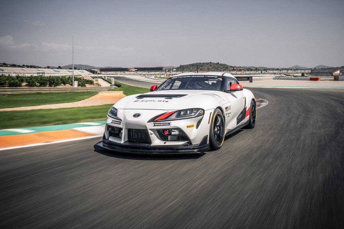 Start of the new motorsport season: price and specs for the Toyota GR Supra GT4 now known...